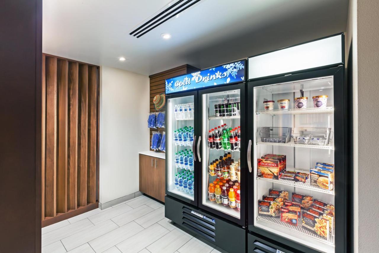 Holiday Inn Express & Suites Tulsa South - Woodland Hills By Ihg Ngoại thất bức ảnh