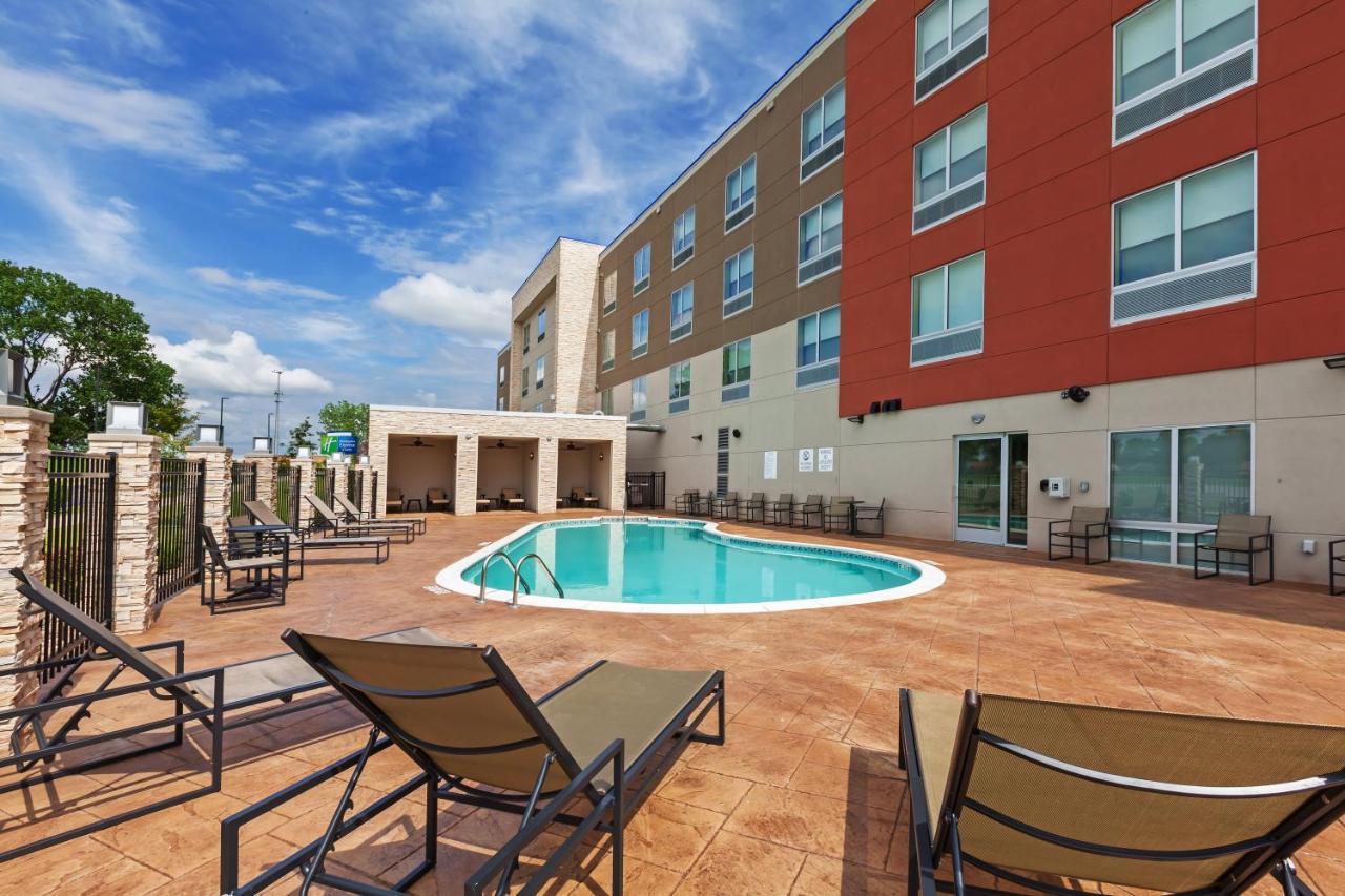 Holiday Inn Express & Suites Tulsa South - Woodland Hills By Ihg Ngoại thất bức ảnh