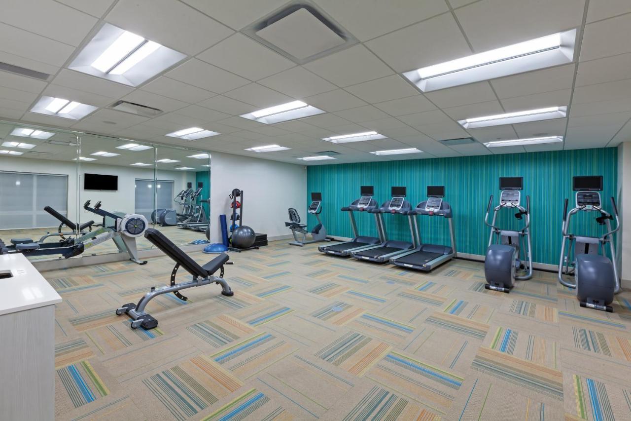 Holiday Inn Express & Suites Tulsa South - Woodland Hills By Ihg Ngoại thất bức ảnh